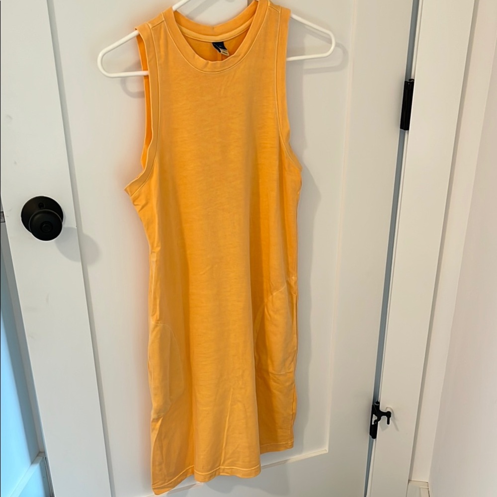 Old Navy Sleeveless tangerine summer Dress